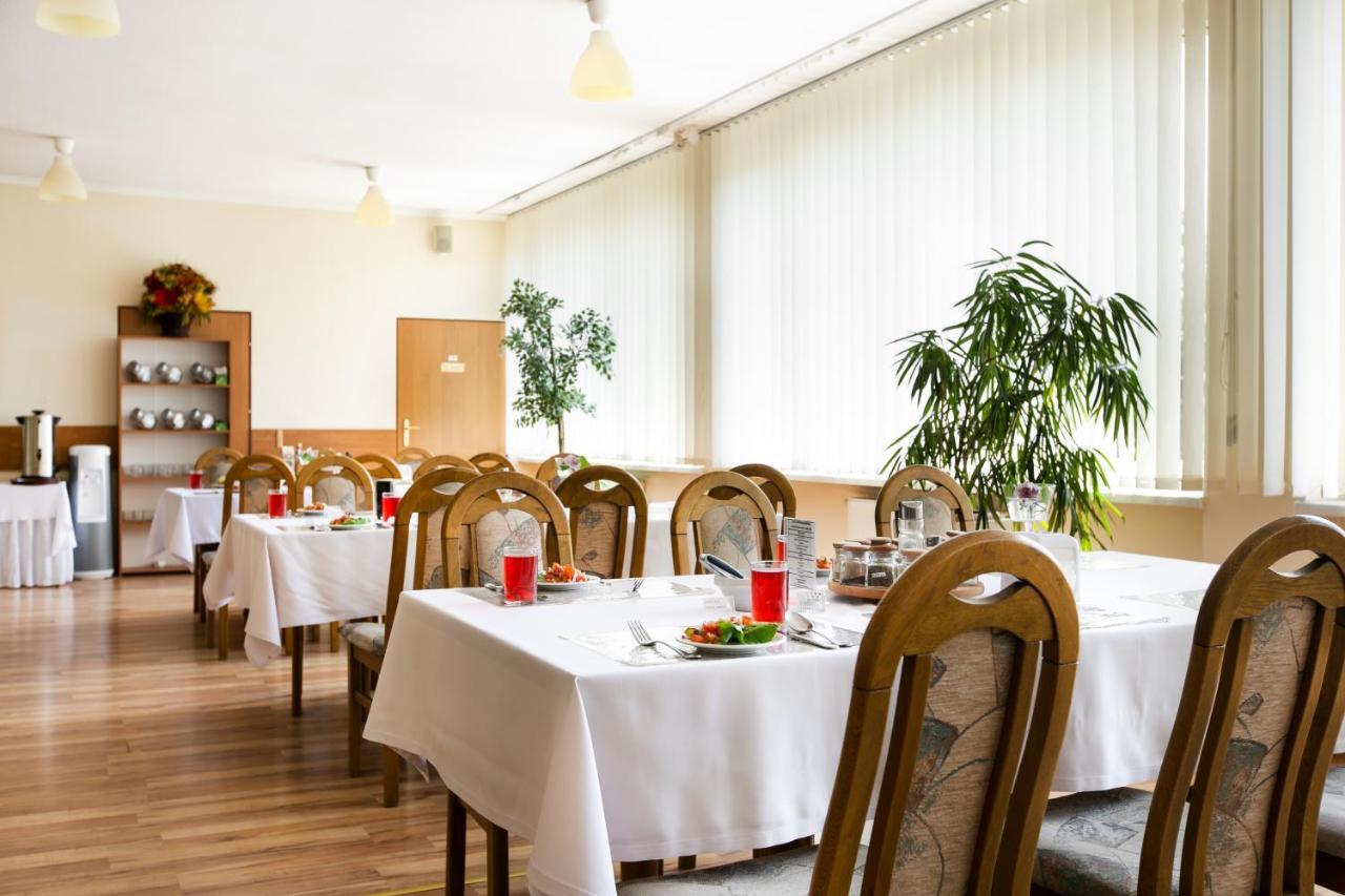 Madohora Slemien Hotell Kocon Exteriör bild